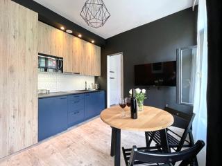 Copernicus Street Apartment - Broken Flowers and Twin Peaks - Toruń - 0