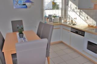 Strandnahe Wohnung Mit Terrasse Und Parkplatz - Zingst - 3