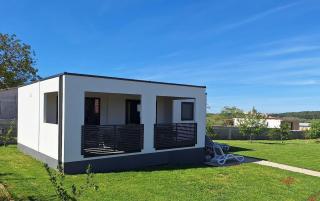 Modern Family House Lucia with Big Garden - Pula - 7