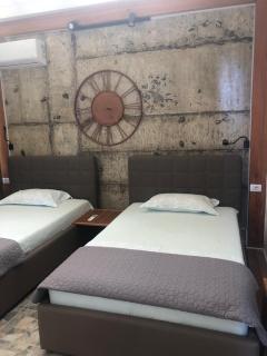 Green Coast Boho Apartment - 9