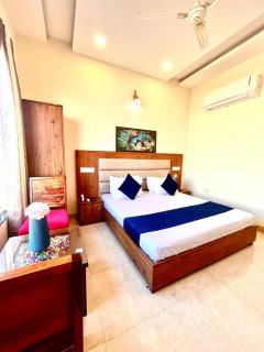 Hotel My Best Stay Patiala !! Parking ! Near Bus Stand ! Banquet ! Near Punjabi University ! Couple Friendly - Patiāla - 6