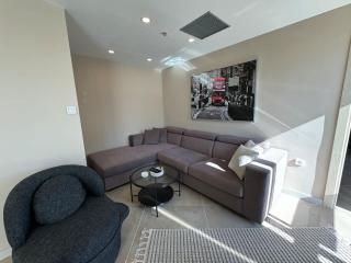 Luxurious and Comfortable Residence Pool & Gym - Istanbul - 6