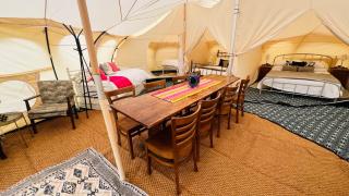 Poppy Fields Glamping - Stowe - 7