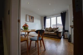 Spacious 4bed Apartment , Sea View , Parking - Cleethorpes - 1