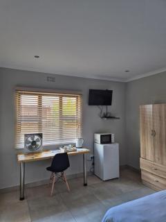 Nest On Main - Kokstad - 3