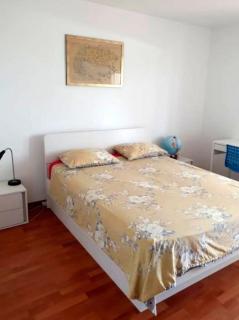 Specious apartment for 5 people - Split - 6