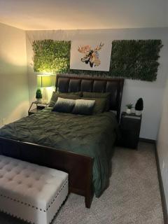 Lakehouse With Wraparound Deck, Game Room, Lake View - 7