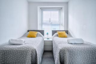 Bay View - 2 Bedroom Apartment - Tenby - Tenby - 5