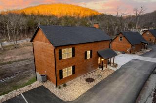 Private HotTub-Minutes to Table Rock & Thunder Ridge-Free Attraction Tickets - 6