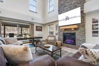 Private HotTub-Minutes to Table Rock & Thunder Ridge-Free Attraction Tickets - 2