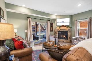 New Cabin at Tall Timbers! Free Tickets! Indoor and Outdoor Pools! - 8