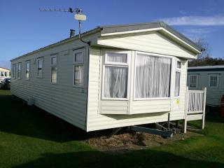 Golden Sands Salisbury GS 8 Berth Heated Access to the beach - Ingoldmells - 9