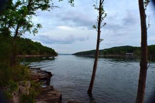 The Cove 2-3 By SDC, Big Deck, Pool, Hot Tub, By Lake , No Stairs - Branson - 4