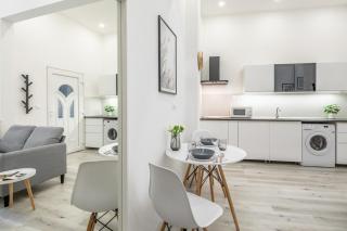 New Studio Top Location - Budapest - 3
