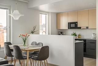 Come in! "Ilmatar" 93sqm luxury 3bd apartment for 5 people in centrum next to Tammelantori! - Tampere - 0