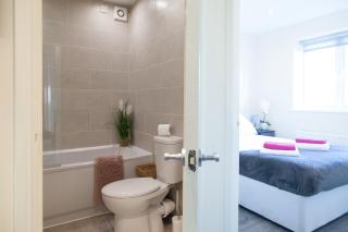Pinfold Court Apartments - Knowsley - 7