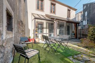 Maison Cosy - Coeur de Village - Cour Privative - Bagnères-de-Bigorre - 0