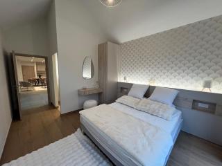 Magnifique maison bien-être 5 étoiles avec piscine et spa - 2