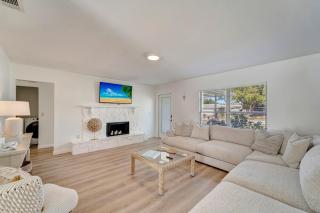 The Posh Flamingo - Sarasota - 3