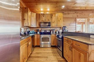 Laurel Wood Cove - 1