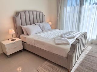 1 Bedroom Apartment with Private Jacuzzi May Residence JVC - 9