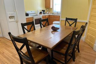 Georgianne Suite Three - 8