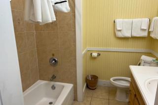 Georgianne Suite Three - 1