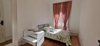 MINI HOST in LISBON - Lisbona - 0