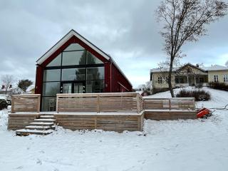 Luxury Cottage and Sauna Space - 5