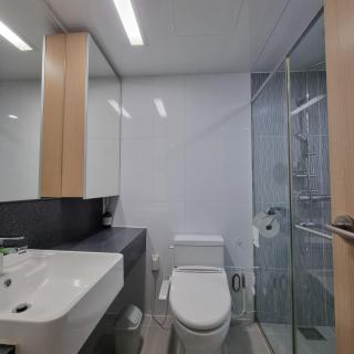 Coco house, seoul, 5 subway stops away lotte tower - Seoul - 3