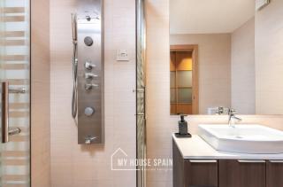 MyhouseSpain - Estudio junto a Playa San Lorenzo - Gijón - 2