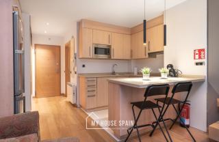 MyhouseSpain - Estudio junto a Playa San Lorenzo - Gijón - 1