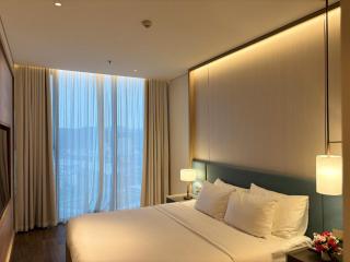 Alacarte Panaroma 2 Premium Room - Ha Long - 7