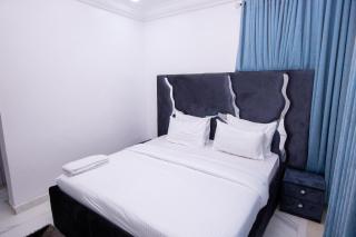 Furnished 3 Bedroom Luxury Serviced Apartment in Victoria Island - Lagos - 2