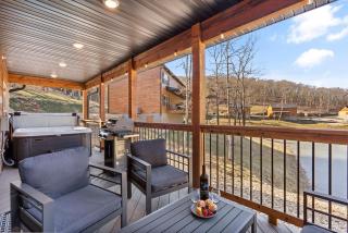 Retreat w Arcade-Pvt Hot Tub-Free Daily Tickets-Community Indoor Pool-Near Thunder Ridge - 8