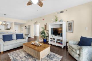 Navarre Towers 805 - 1