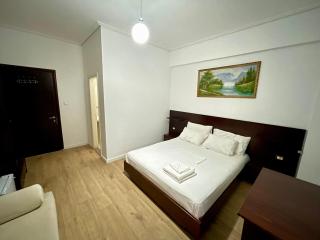 Sunny Side B&B - Saranda - 5