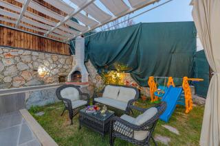 Doğa İçinde Havuzlu Lüks Villa Beyaz - Kaş - 7