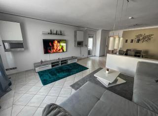 Exklusive großzügige Wohnung - Winningen - 9
