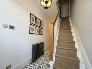 3bed House , Contractors Welcome , Ample Parking - Grimsby - 6