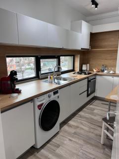 ResHome Apartments&Rooms - 8