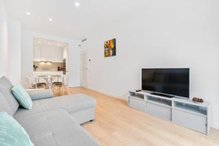 Diagonal Mar Monthly 2BR Pools Parking - 4