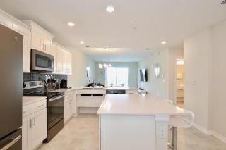 High End Apartment In Storey Lake Resort With Great Amenities 10 Miles To Disney! - Kissimmee - 2