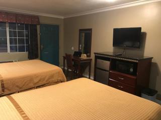 Circle City Inn - 3