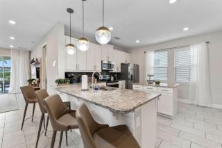 Artistic 6 Bdrm Home with Games Room at Encore - Orlando - 4