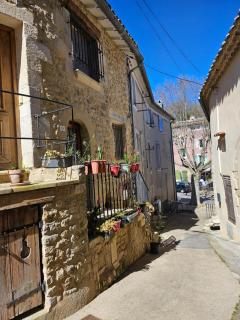 la petite maison - Céreste - 8