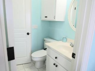 Hidden Gem with New Patio and Private Dock - Destin - 2