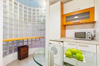 Quiet, vibrant 2 bedroom in pedestrian Eixample - 3