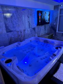 Golden house 2 - Jacuzzi - Rouen - 5