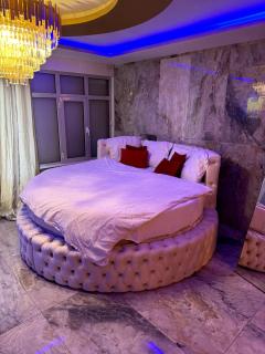 Golden house 2 - Jacuzzi - Rouen - 3